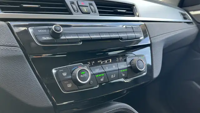 BMW X2 view 19