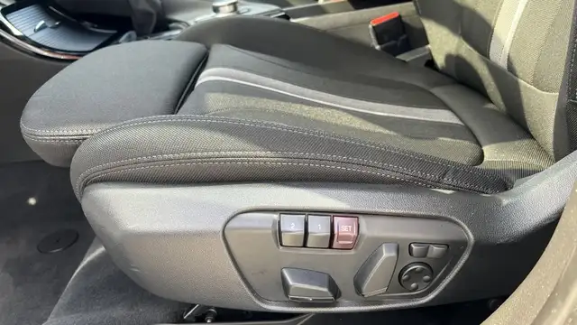 BMW X2 view 15