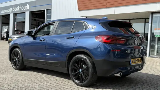 BMW X2 view 3