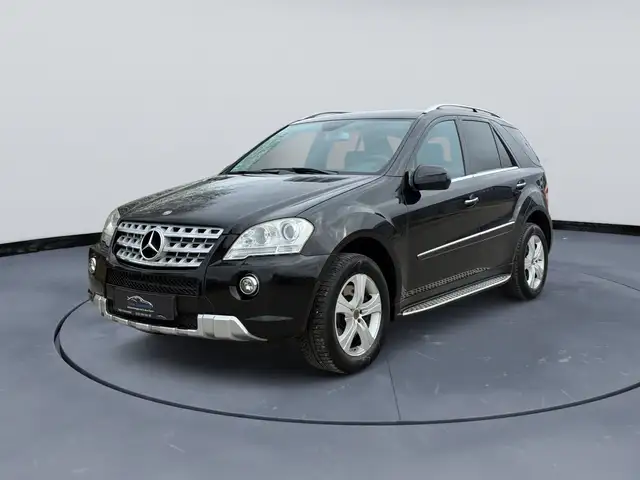 Mercedes-Benz ML 420 ML 450 CDI 7G AMG Sportpaket / AHK / Carplay / ATM