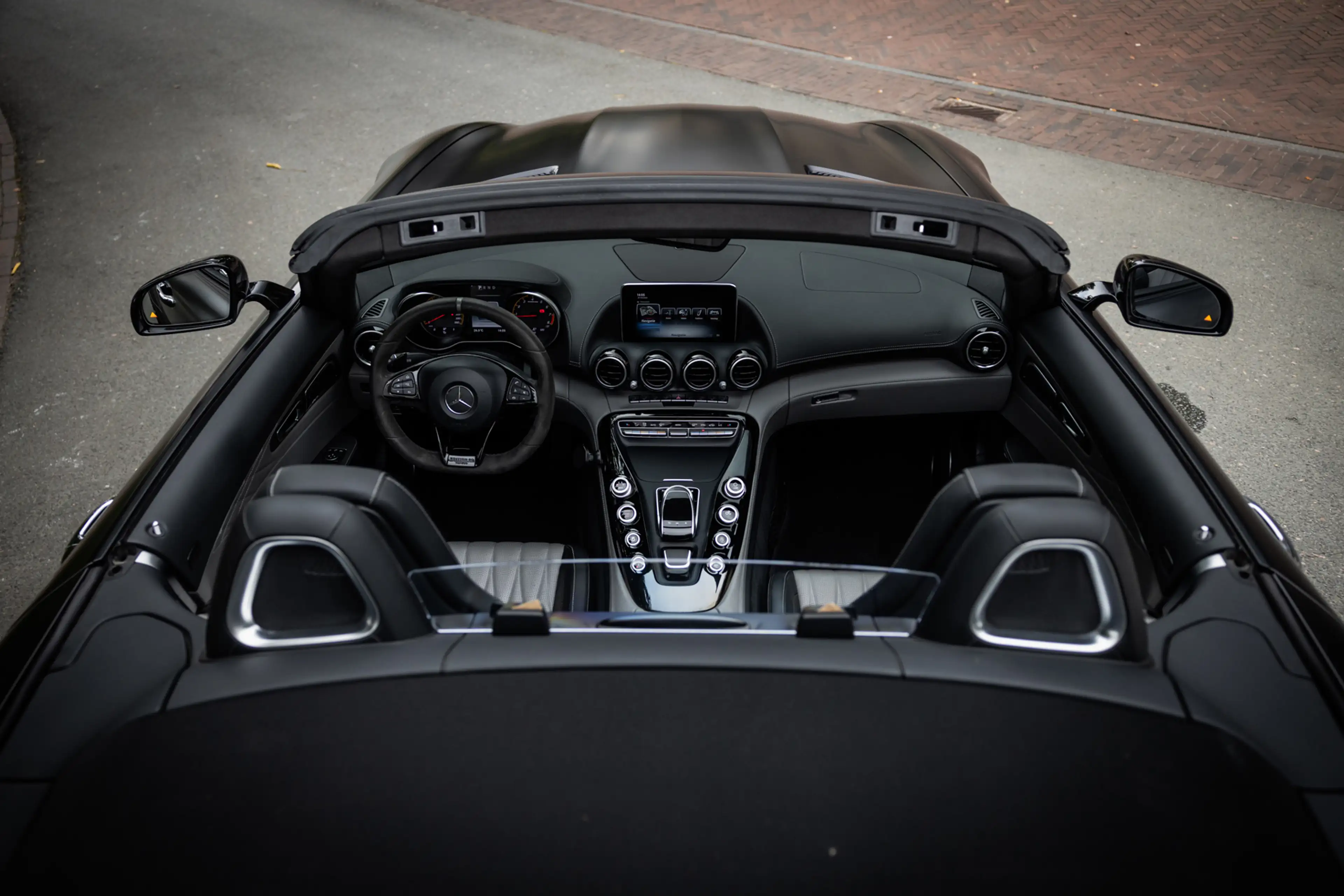 Mercedes-Benz AMG GT Roadster 4.0 C Edition 50 | 1 of 500 | Orig NL | 1 — photo 6