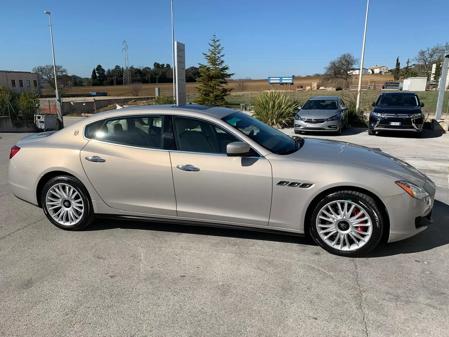 Maserati Quattroporte S Q4 Automatik - 2