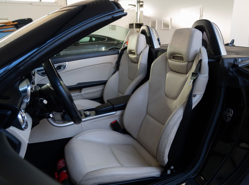 Mercedes-Benz SLK 350 AMG Line *Beige*Keyless*COMMAND*Memory* — photo 10
