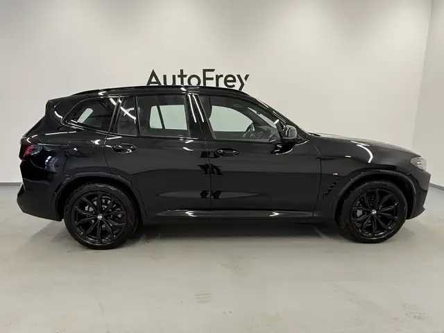 BMW X3 xDrive30d Ansicht 3