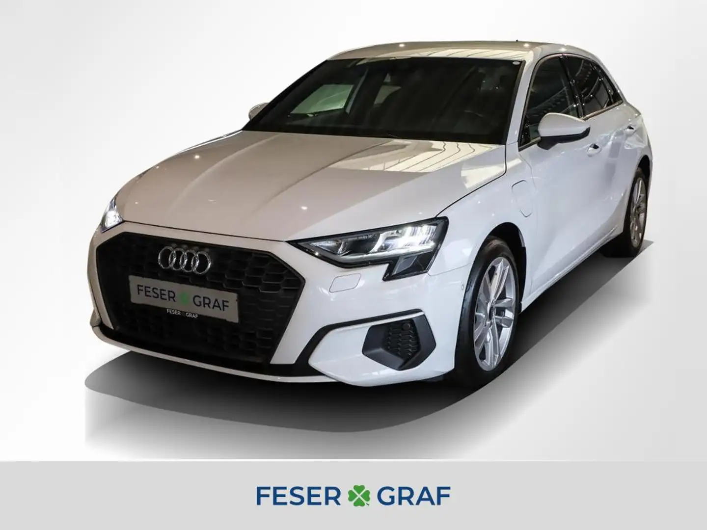 Audi A3 40 TFSI e S line Int. ACC Navi RüKa Blanc - 1