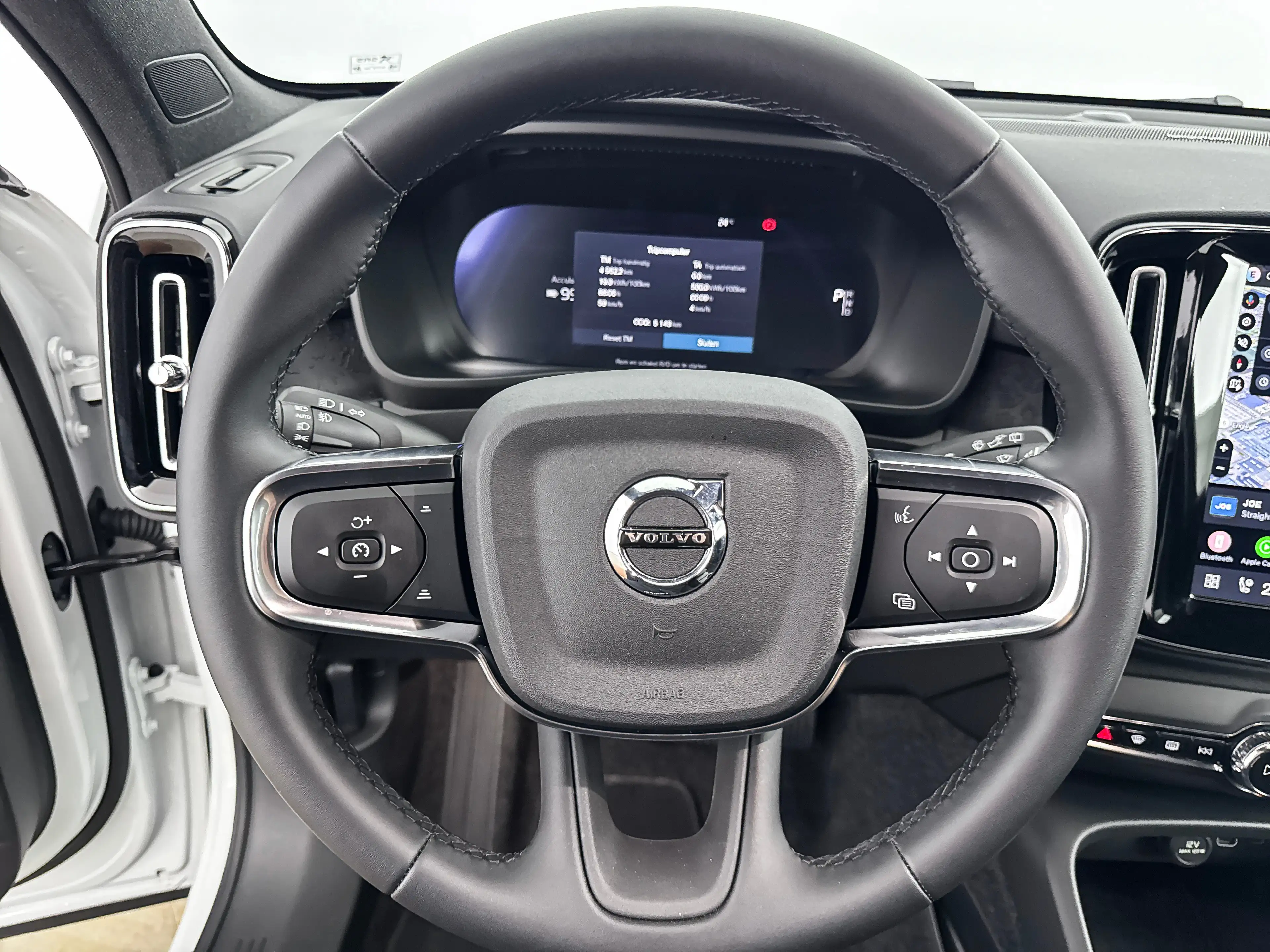 Volvo EX40 Single Motor Extended Range Core 82 kWh | 19" Alls — photo 15