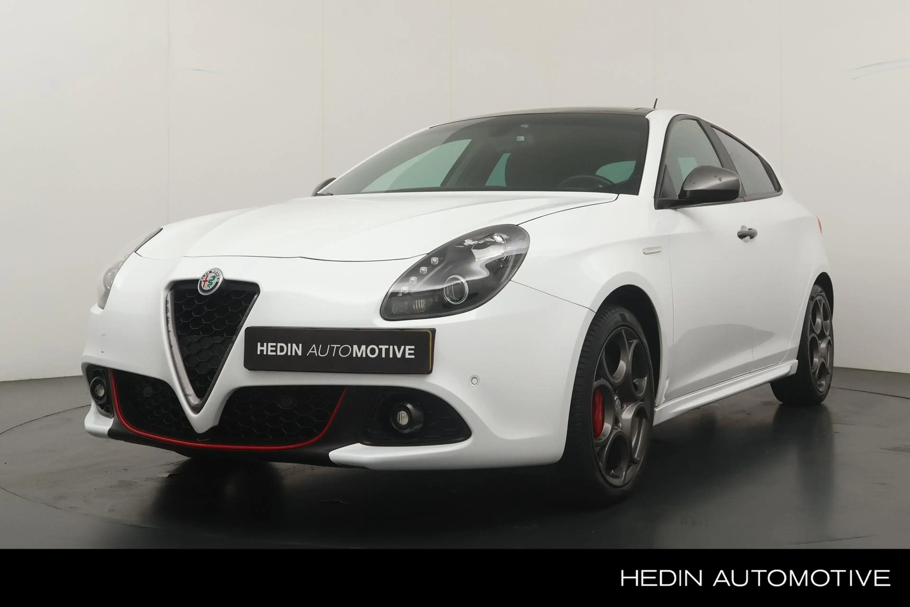 Alfa Romeo Giulietta 1.4 170pk Turbo MultiAir Super Automaat | Trekhaak