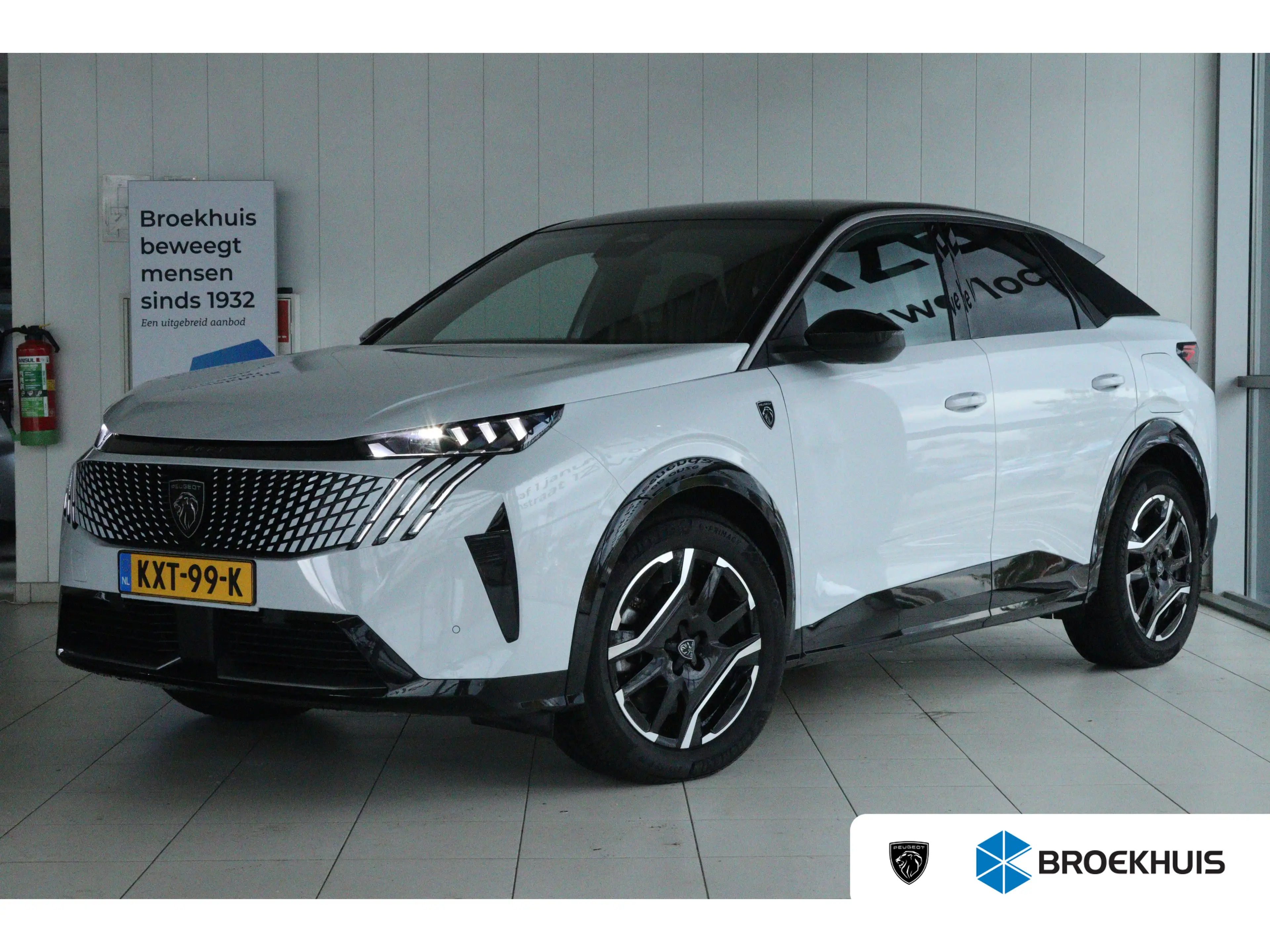 Peugeot 3008 e-3008 GT 73 kWh | SOH 94% | Adapt. Cruise | Stoel