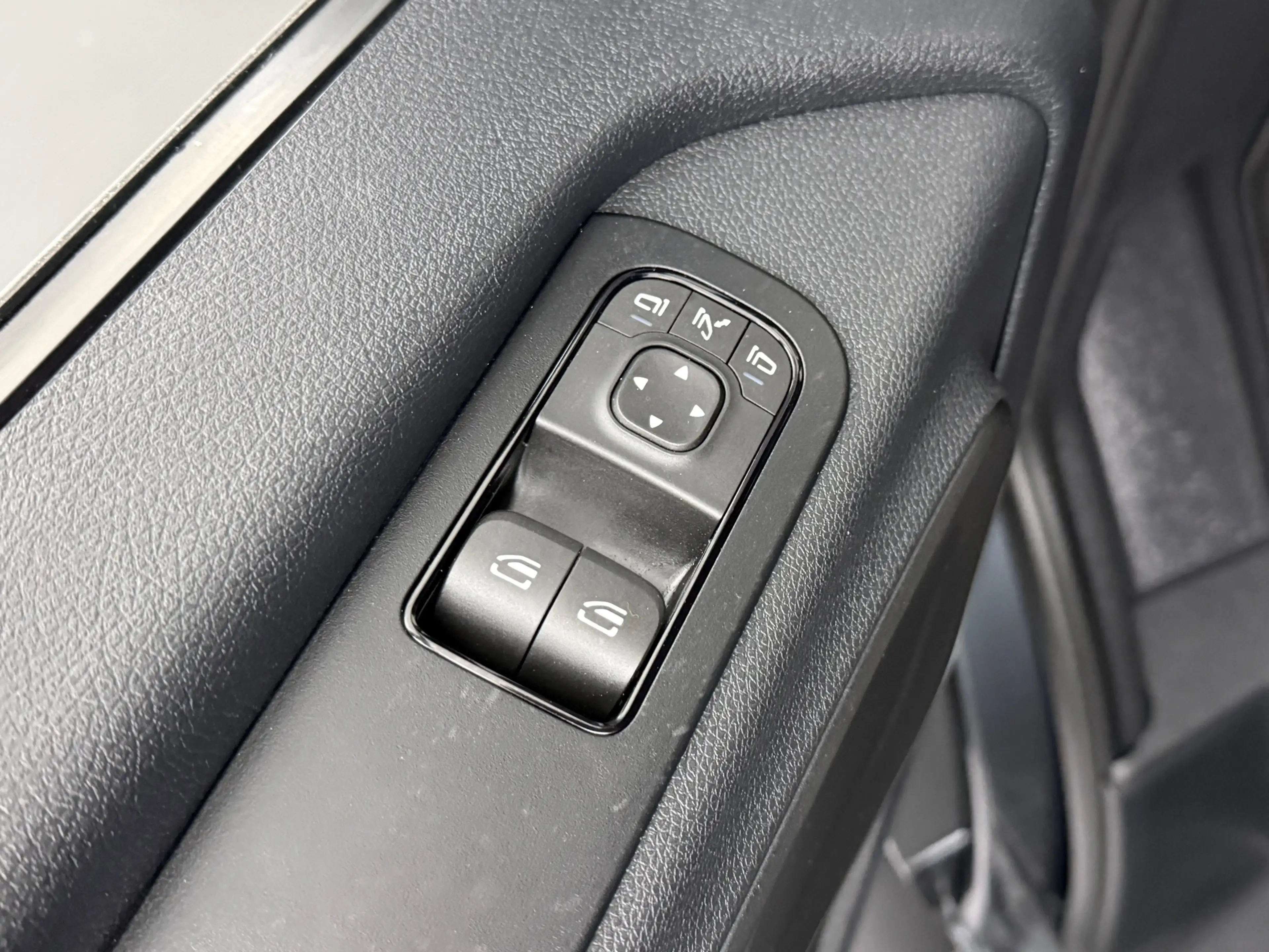 Mercedes-Benz Sprinter 319CDI L3H2 Maxi 4x4 Xperience Edition | Navigatie — photo 9