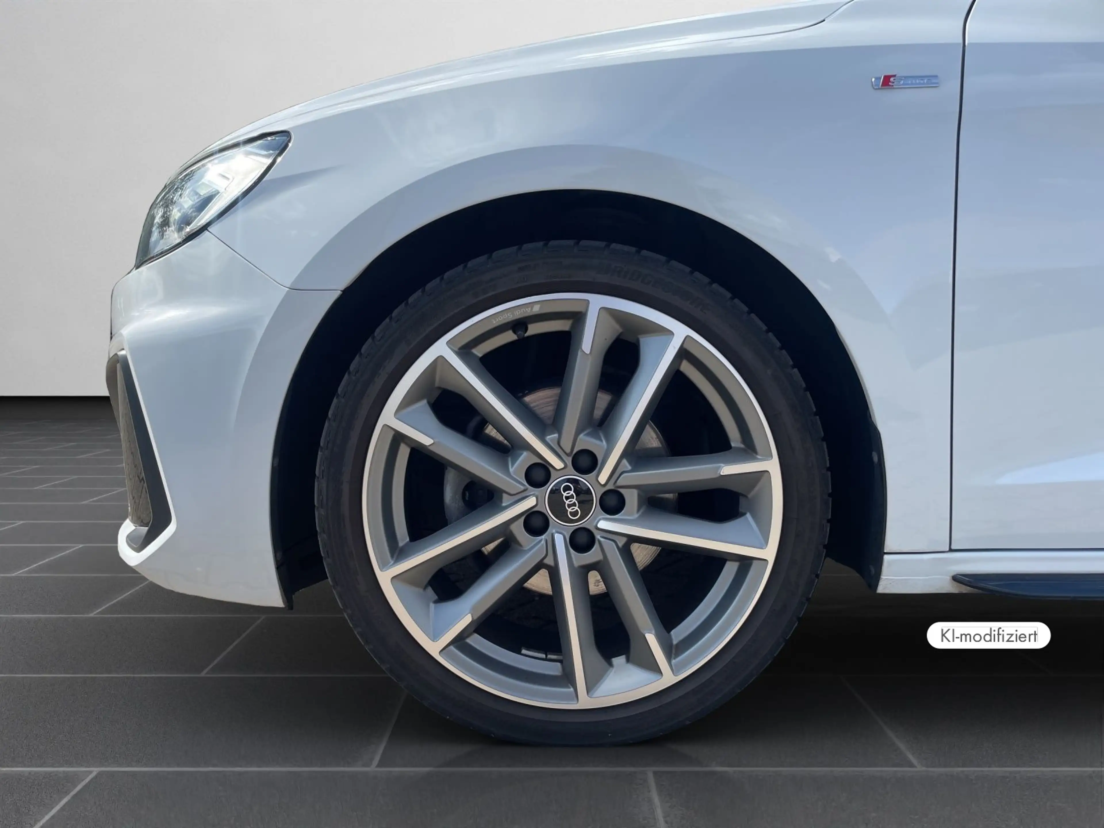 Audi A1 S line 35 TFSI 110 kW S tronic LED — photo 8