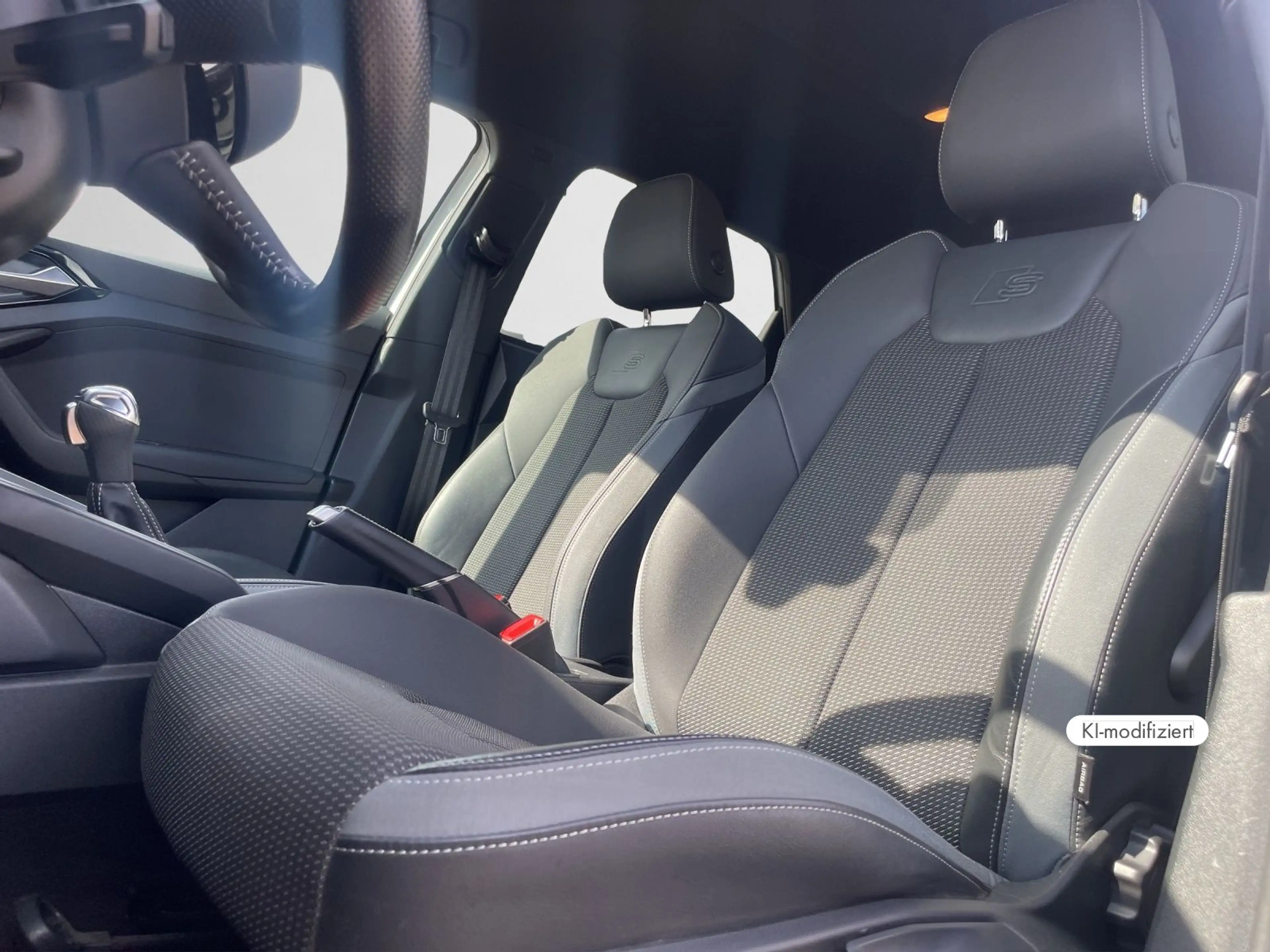 Audi A1 S line 35 TFSI 110 kW S tronic LED — photo 12