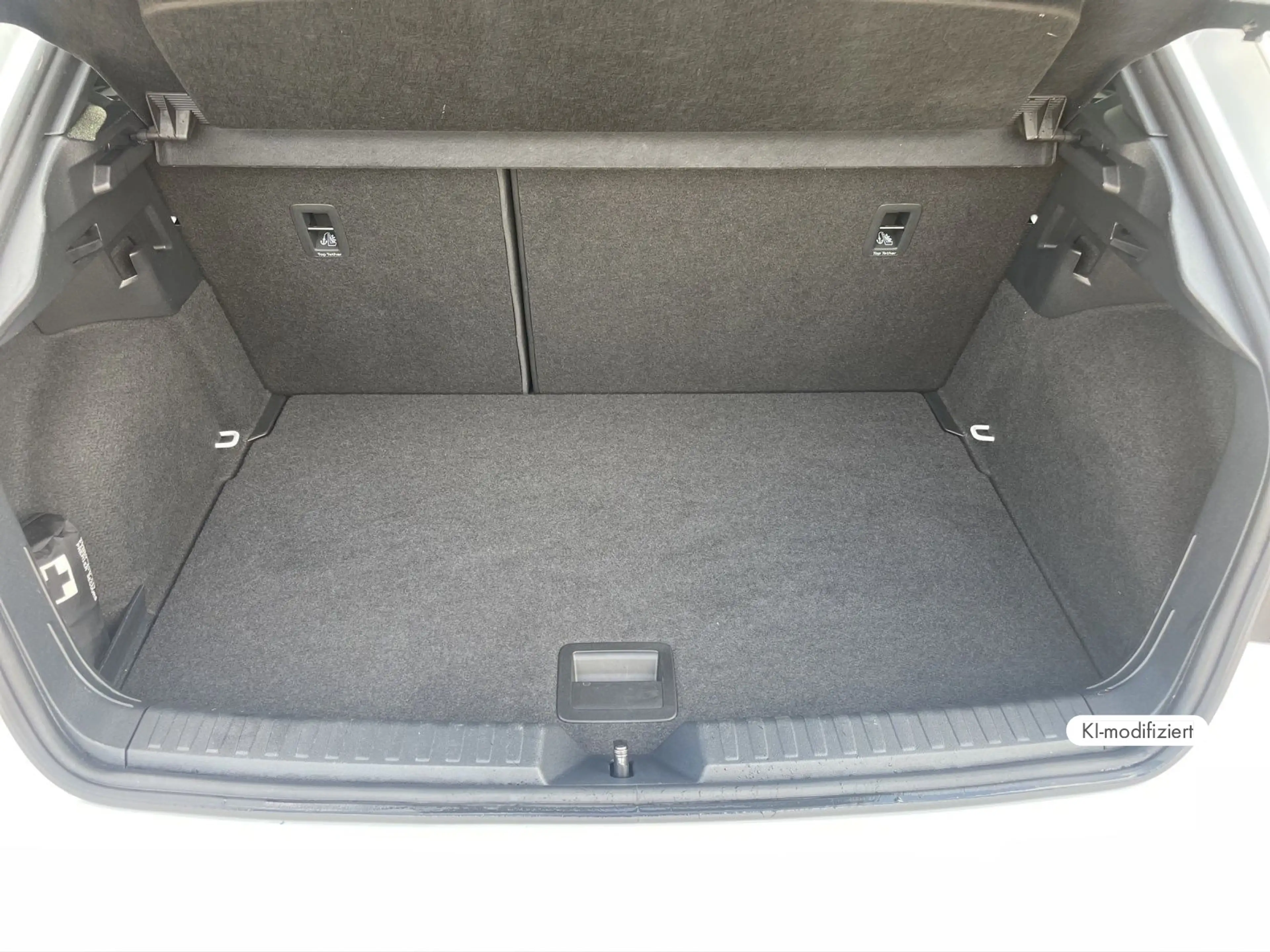 Audi A1 S line 35 TFSI 110 kW S tronic LED — photo 15