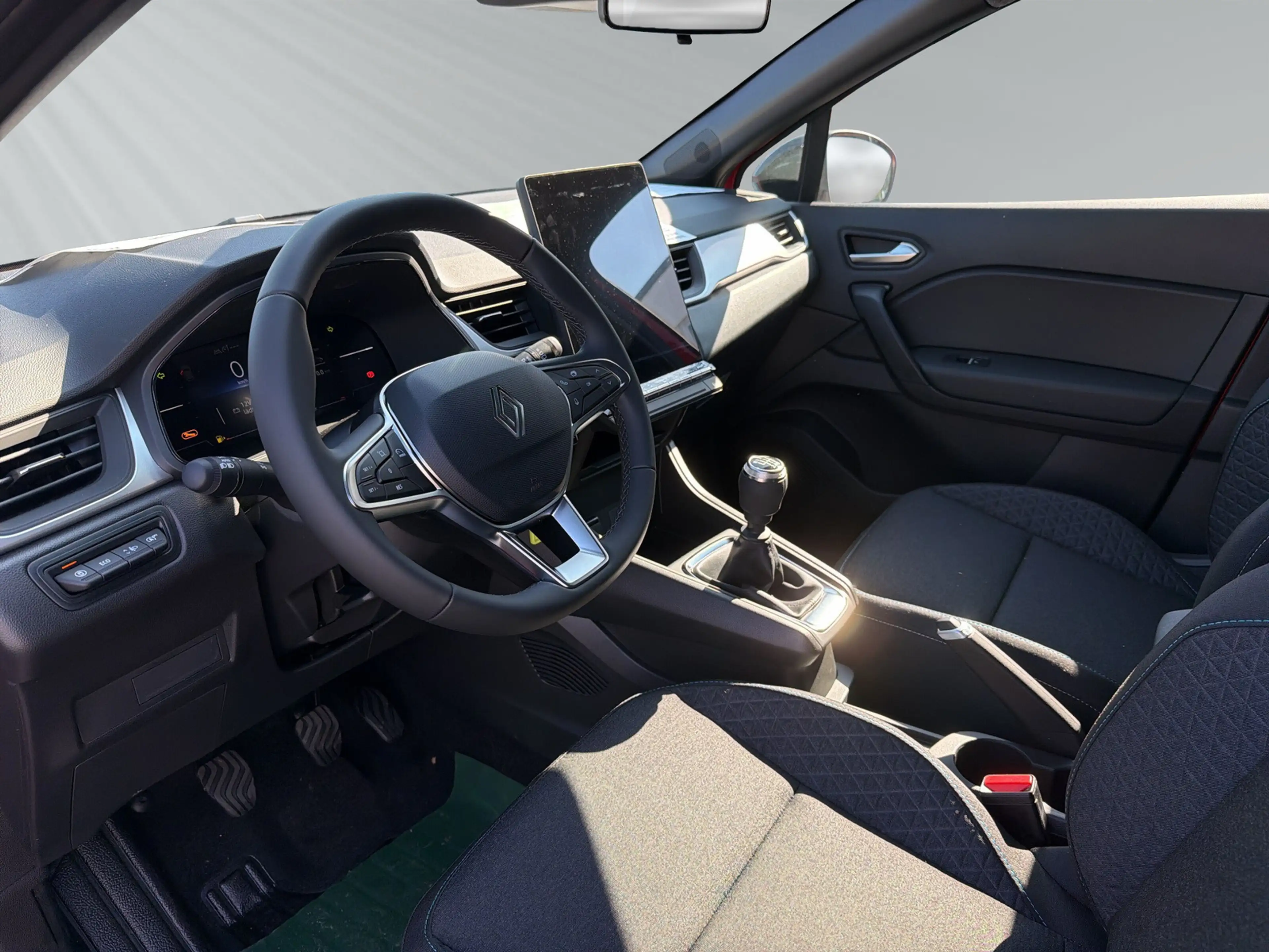 Renault Captur II 1.2 TCe 115 Evolution — photo 7