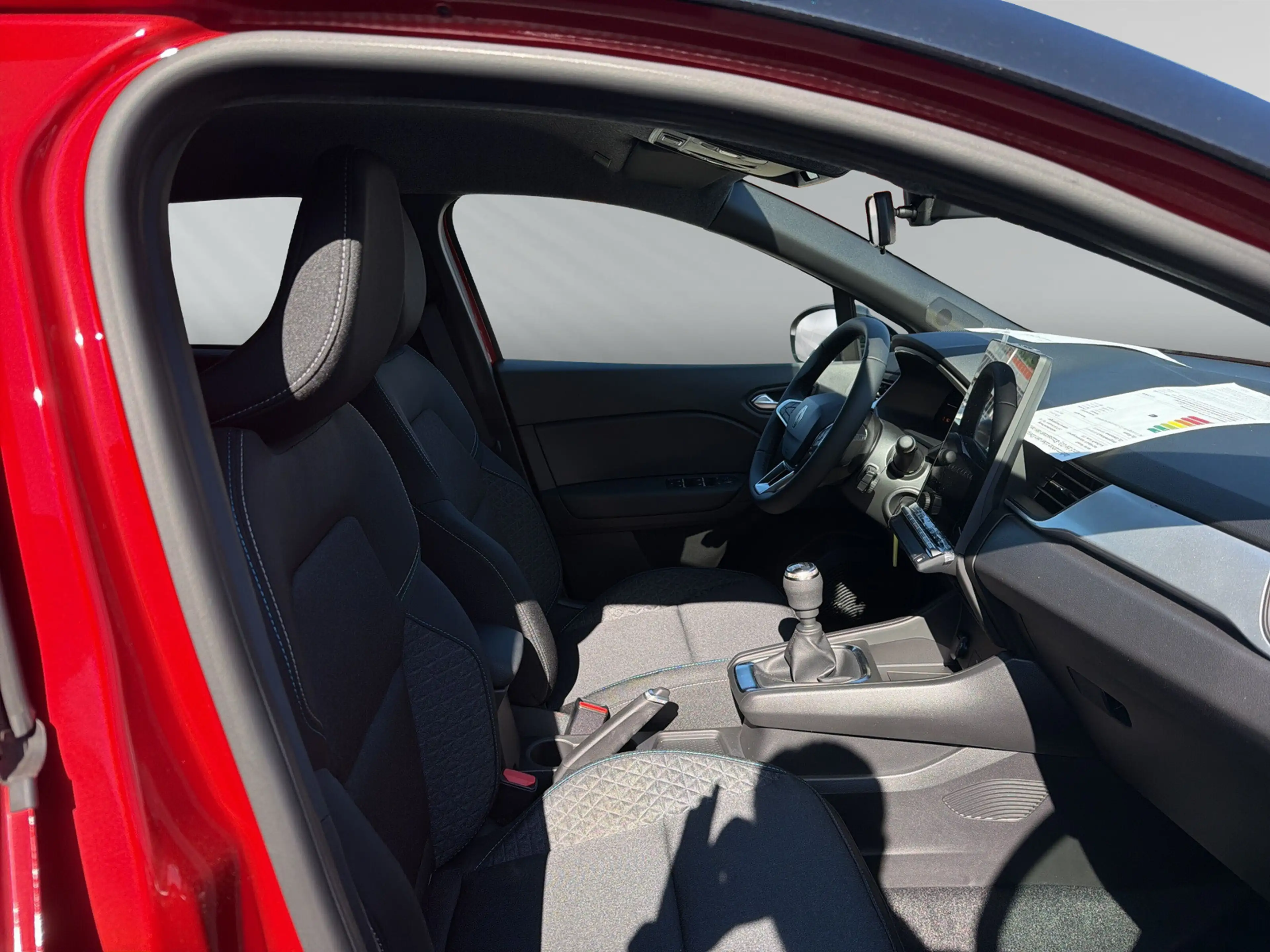 Renault Captur II 1.2 TCe 115 Evolution — photo 10