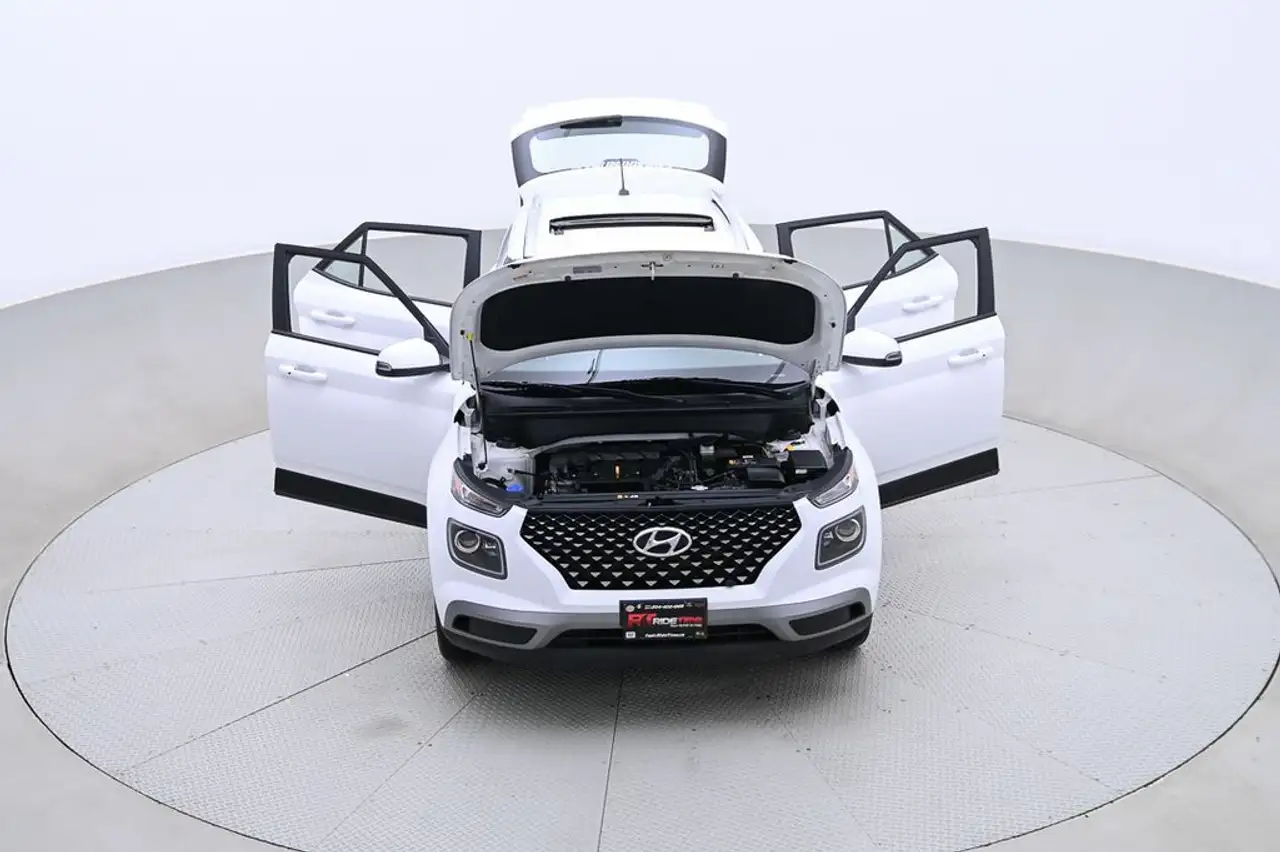 Hyundai Venue снимка Hyundai Venue