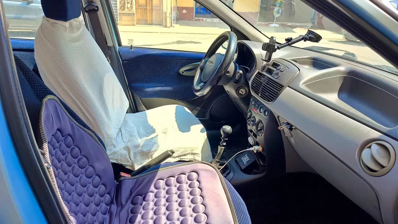 Fiat Punto 5p 1.2 16v HLX, foto 8