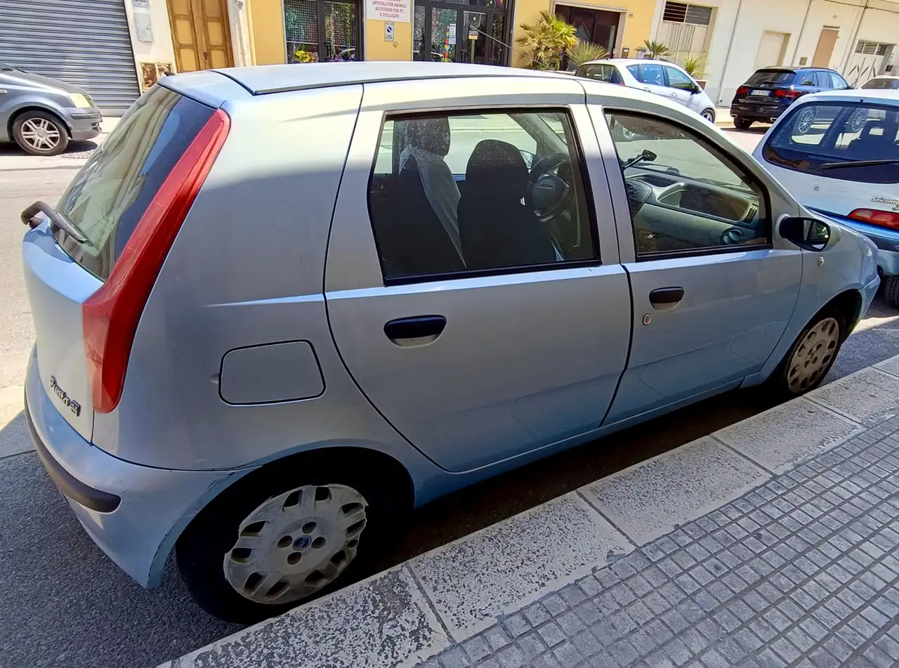 Fiat Punto 5p 1.2 16v HLX, foto 4