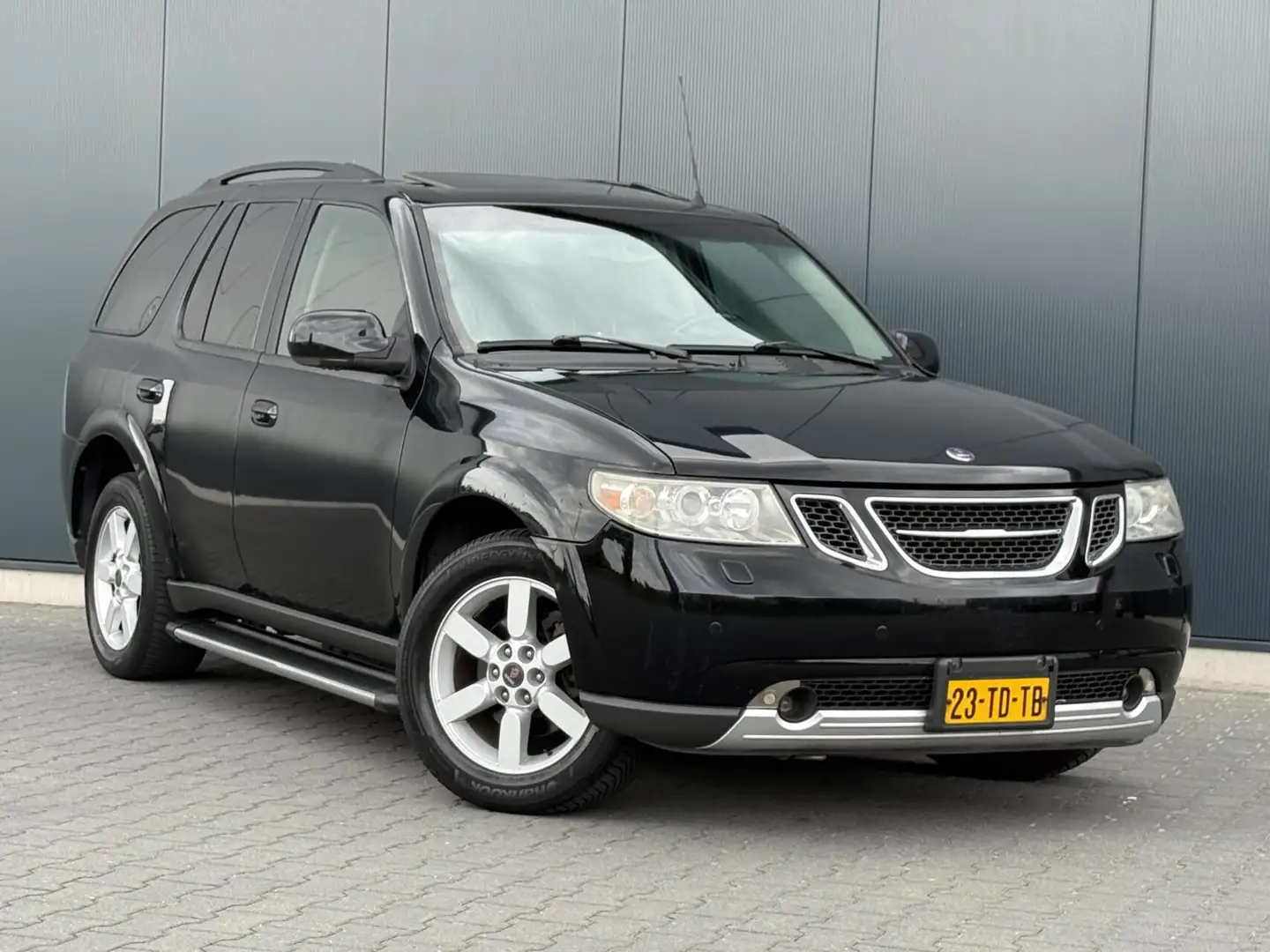 Saab 9-7X 5.3 V8 LPG/G3 - Leder - Schuifdak - Xenon - Navi - Noir - 2