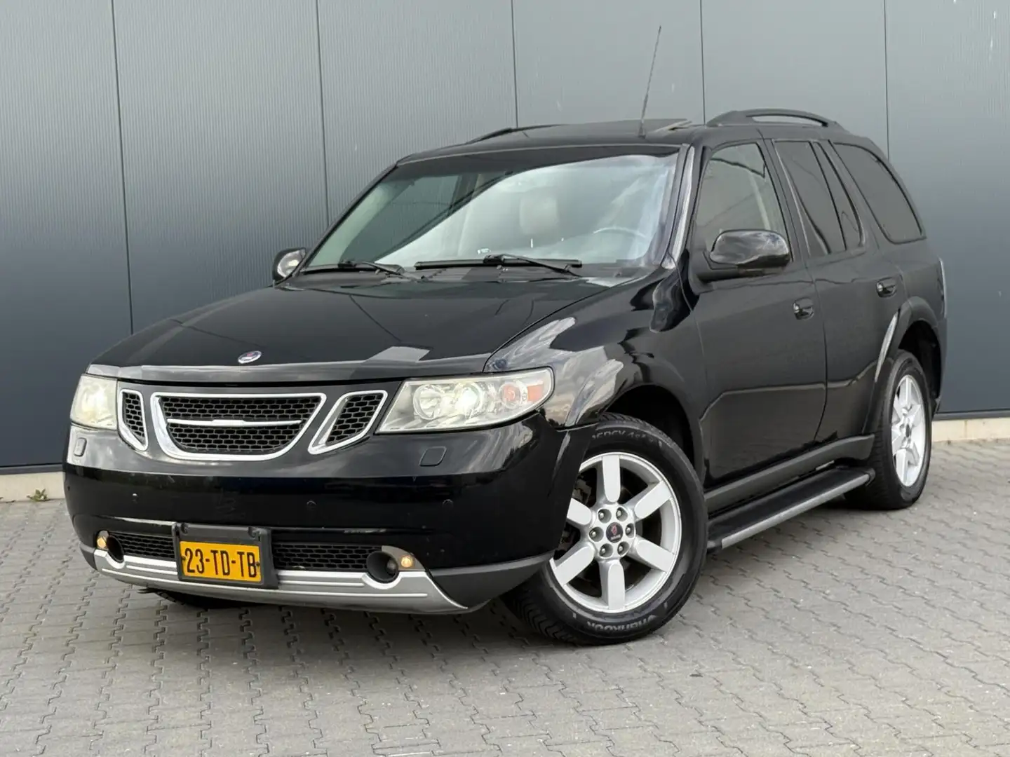 Saab 9-7X 5.3 V8 LPG/G3 - Leder - Schuifdak - Xenon - Navi - Noir - 1