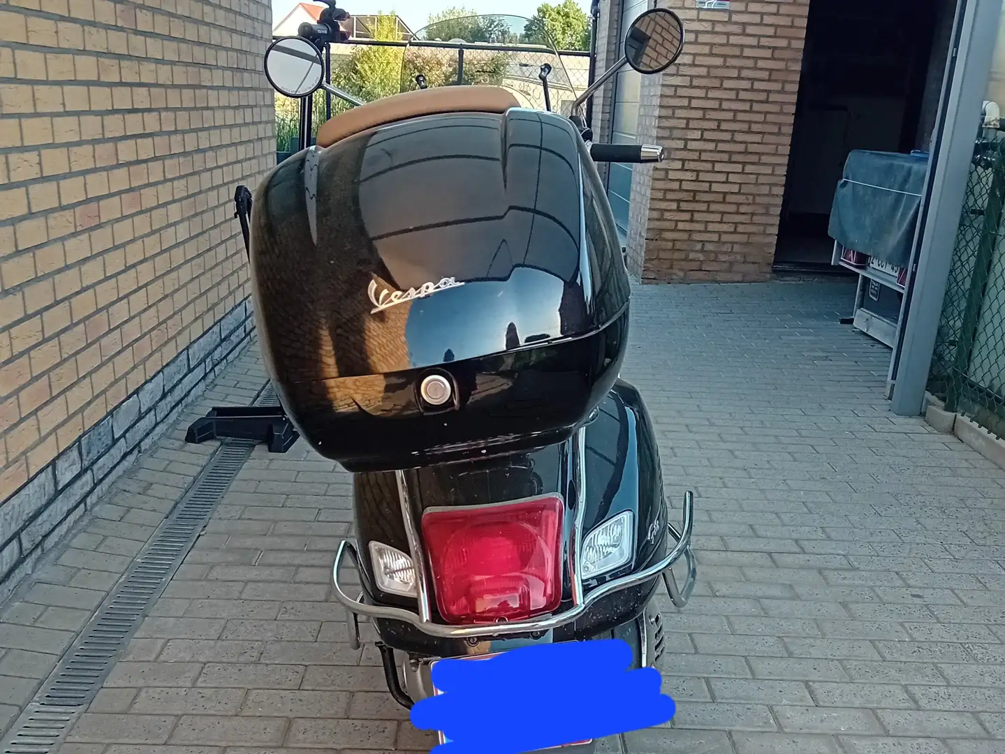 Vespa GTS 300 Nero Convinto Schwarz - 2