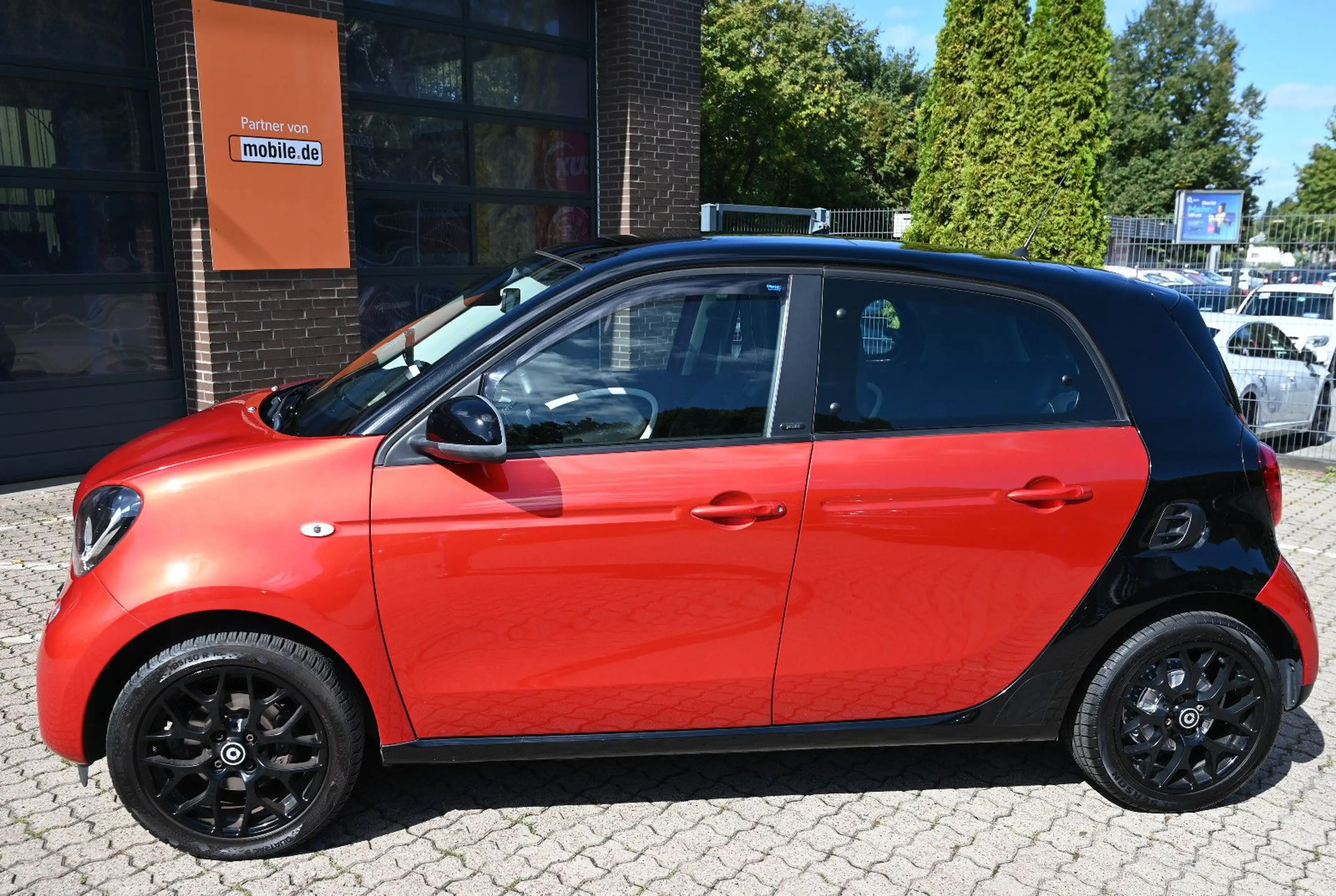 smart forFour Prime Navi PanoramaDACH Leder — photo 5