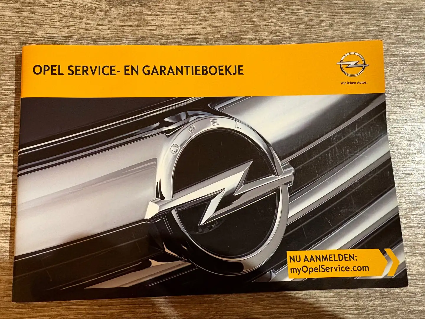 Opel Corsa Corsa+1.2-16V+BlitZ AIRCO, NAVI en CRUISE Zilver - 2