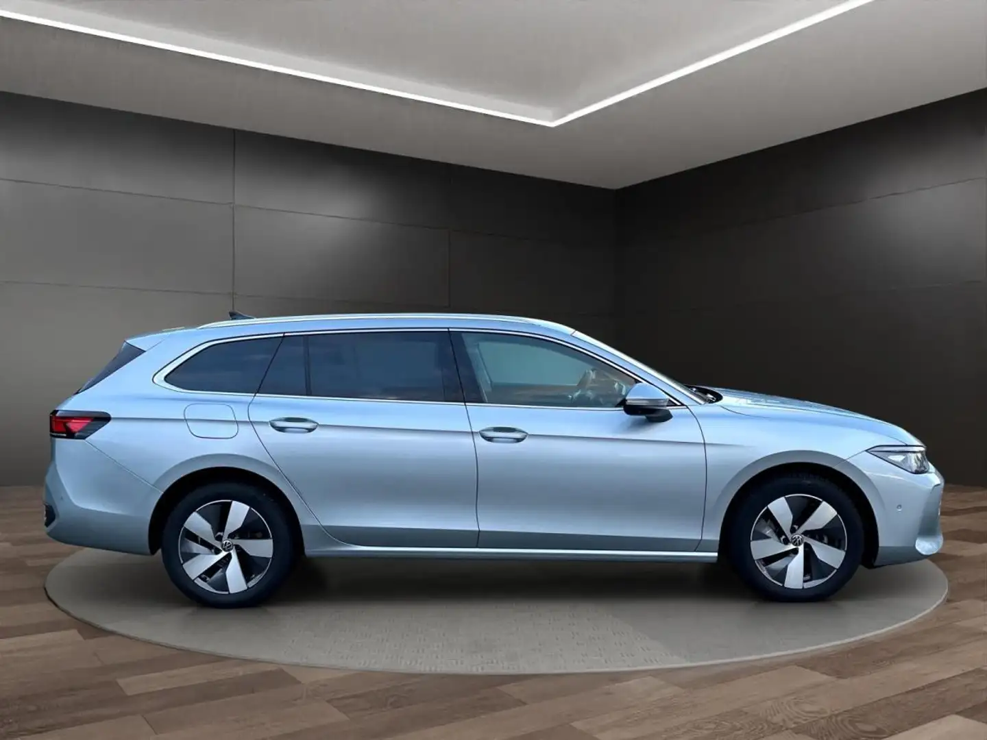 Volkswagen Passat Variant Business 2.0 TD*DCC*AreaViewI*DSG Silber - 2
