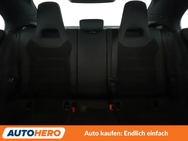 Mercedes-Benz Cla view 15