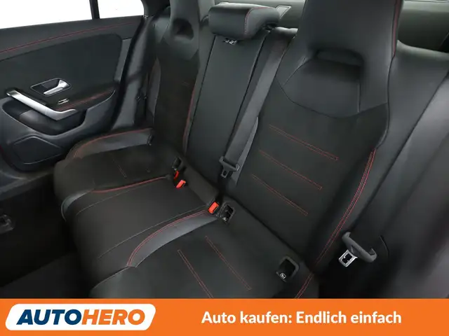 Mercedes-Benz Cla view 14