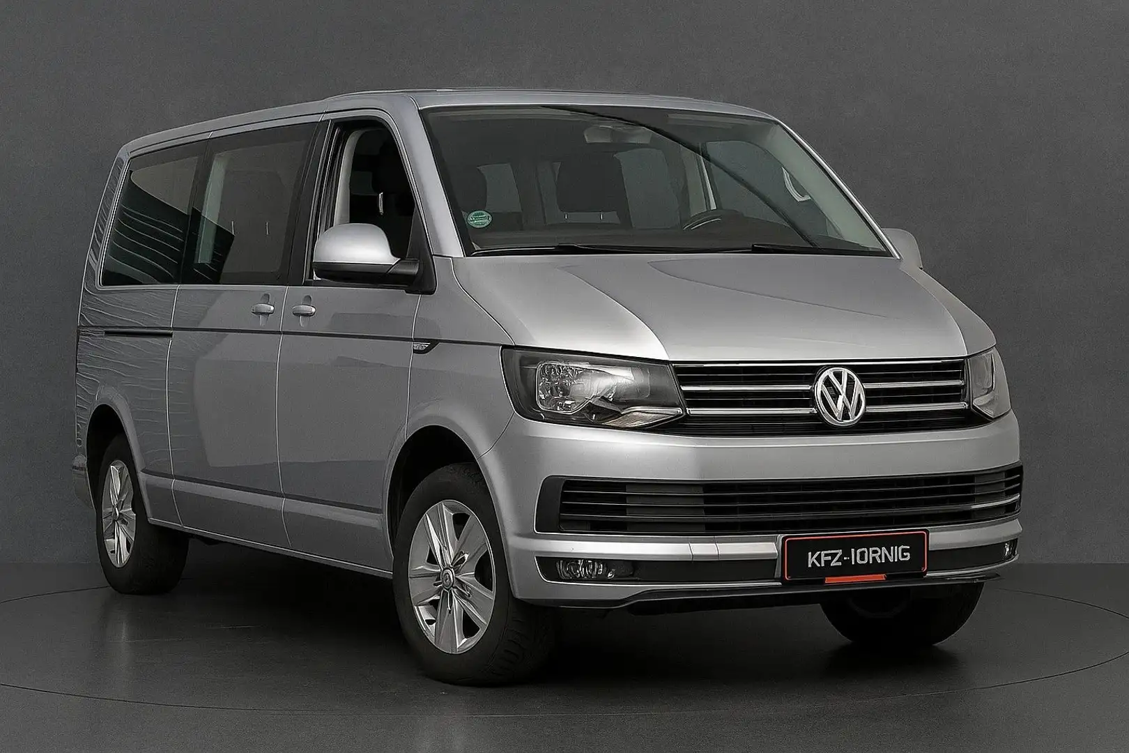 Volkswagen T6 Caravelle |LANG|9Sitze|STANDHEIZUNG|KAMERA Plateado - 1