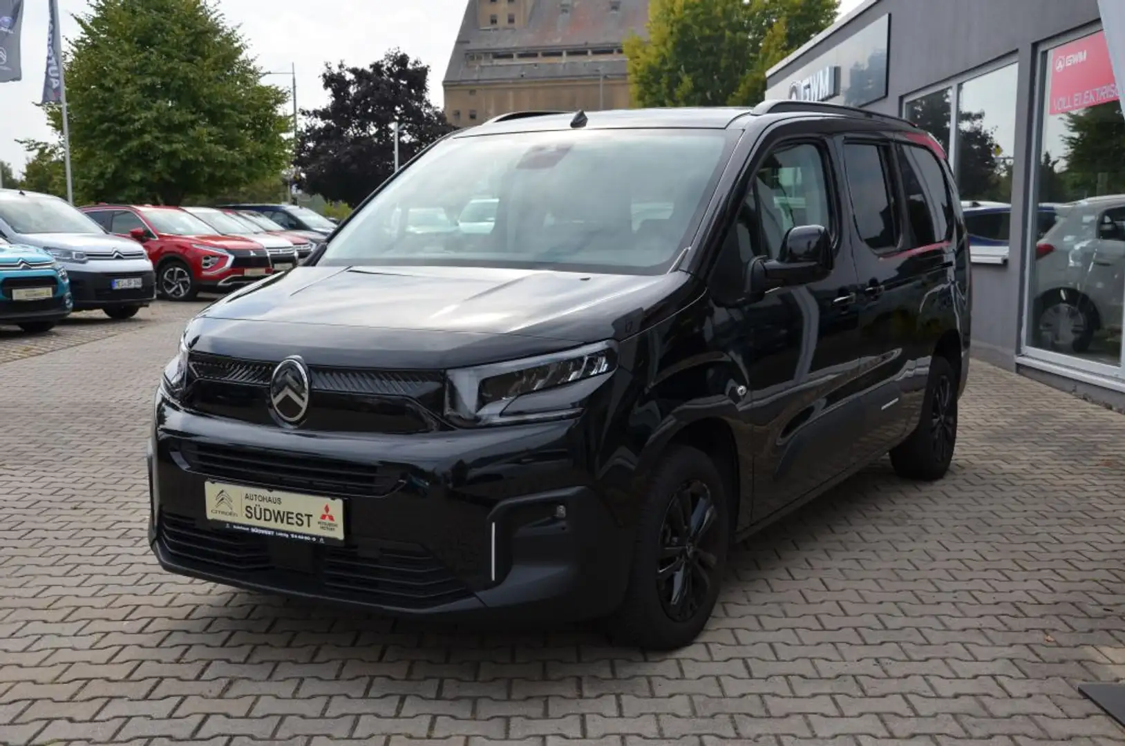 Citroen Berlingo XL BlueHDi 130 EAT8 MAX 7Sitze Schwarz - 2