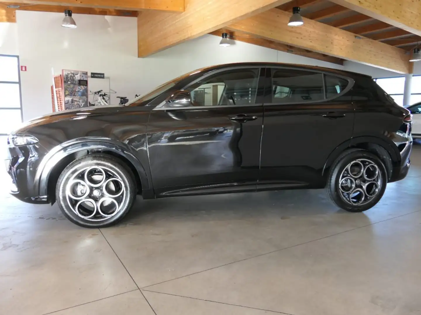 Alfa Romeo Tonale 1.6 diesel 130 CV TCT6 Sprint Nero - 2