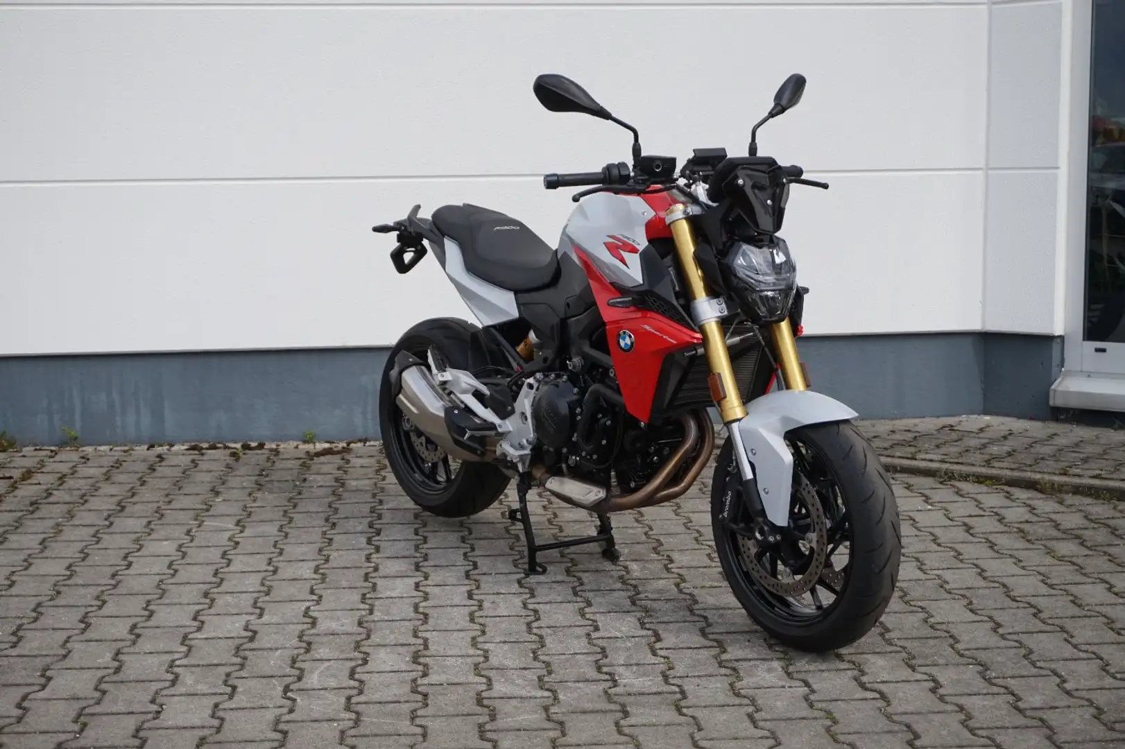 BMW F 900 R (ab 201 Style Sport, sehr gepflegt Srebrny - 2