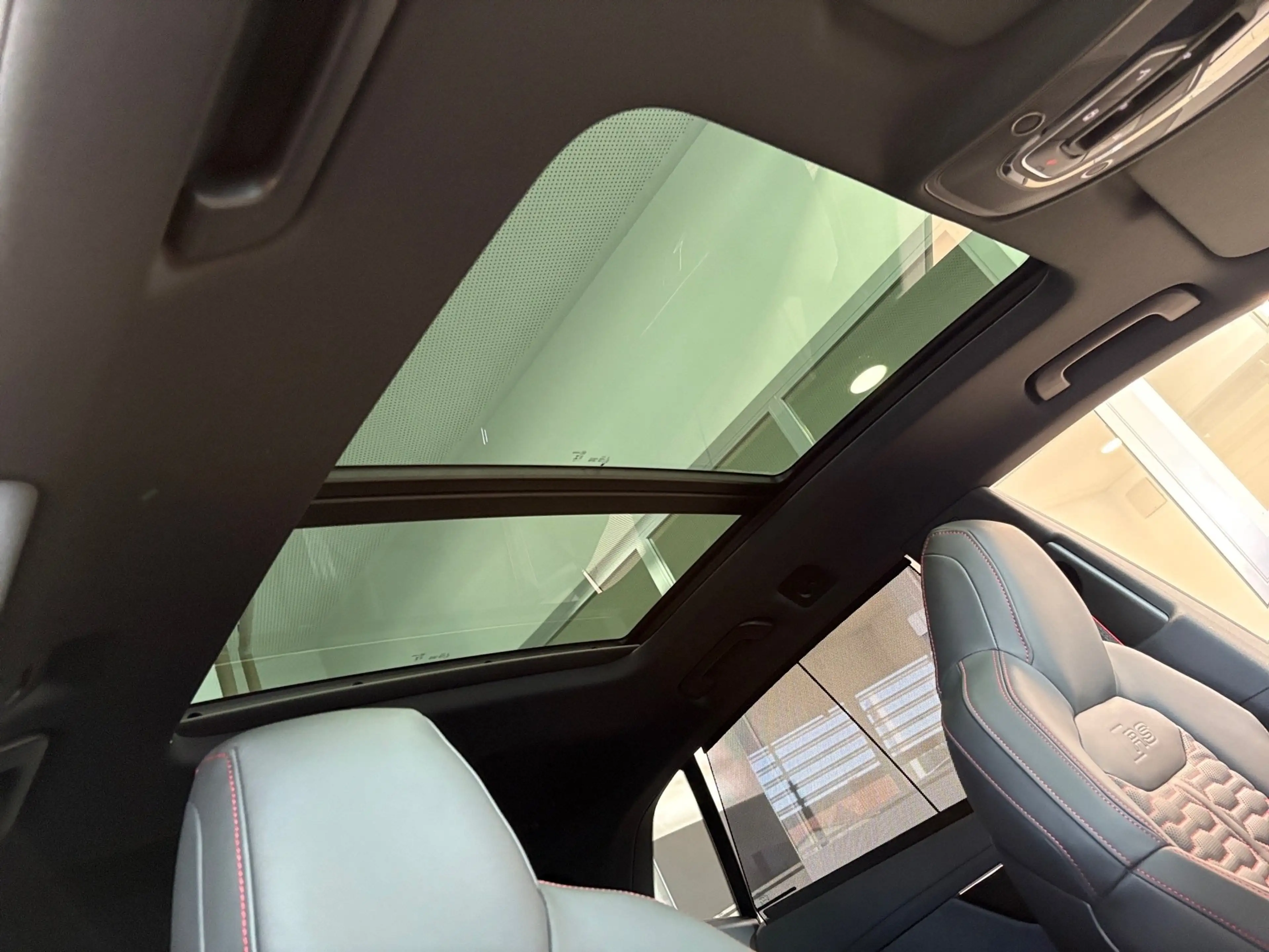 Audi RS Q8 RSQ8 SUV performance Allradlenkung*Anhängerkupplun — photo 10