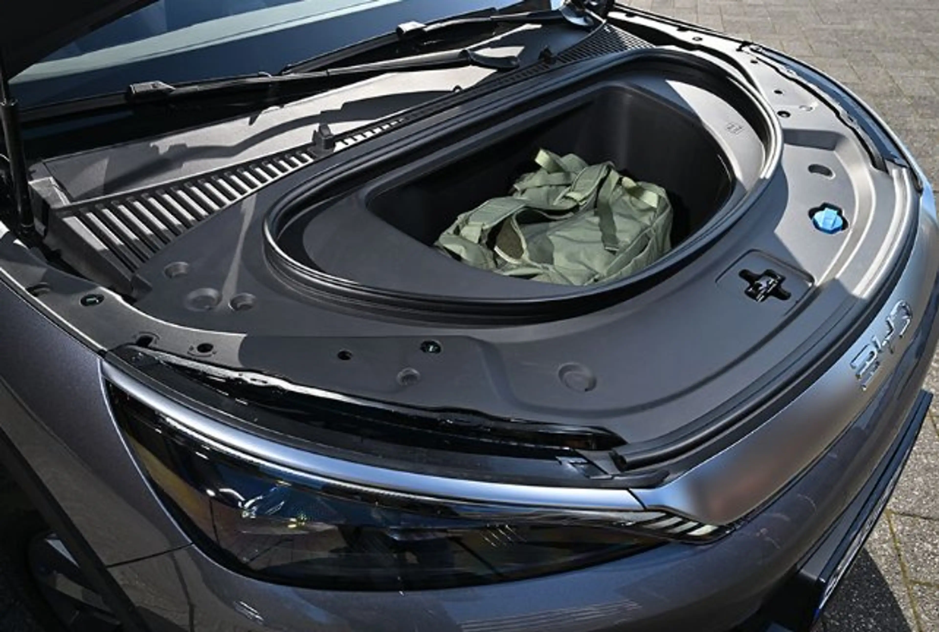 BYD Atto 3 Atto3 Evo 74,8 kWh Design Paket RWD-diverse Farben — photo 6