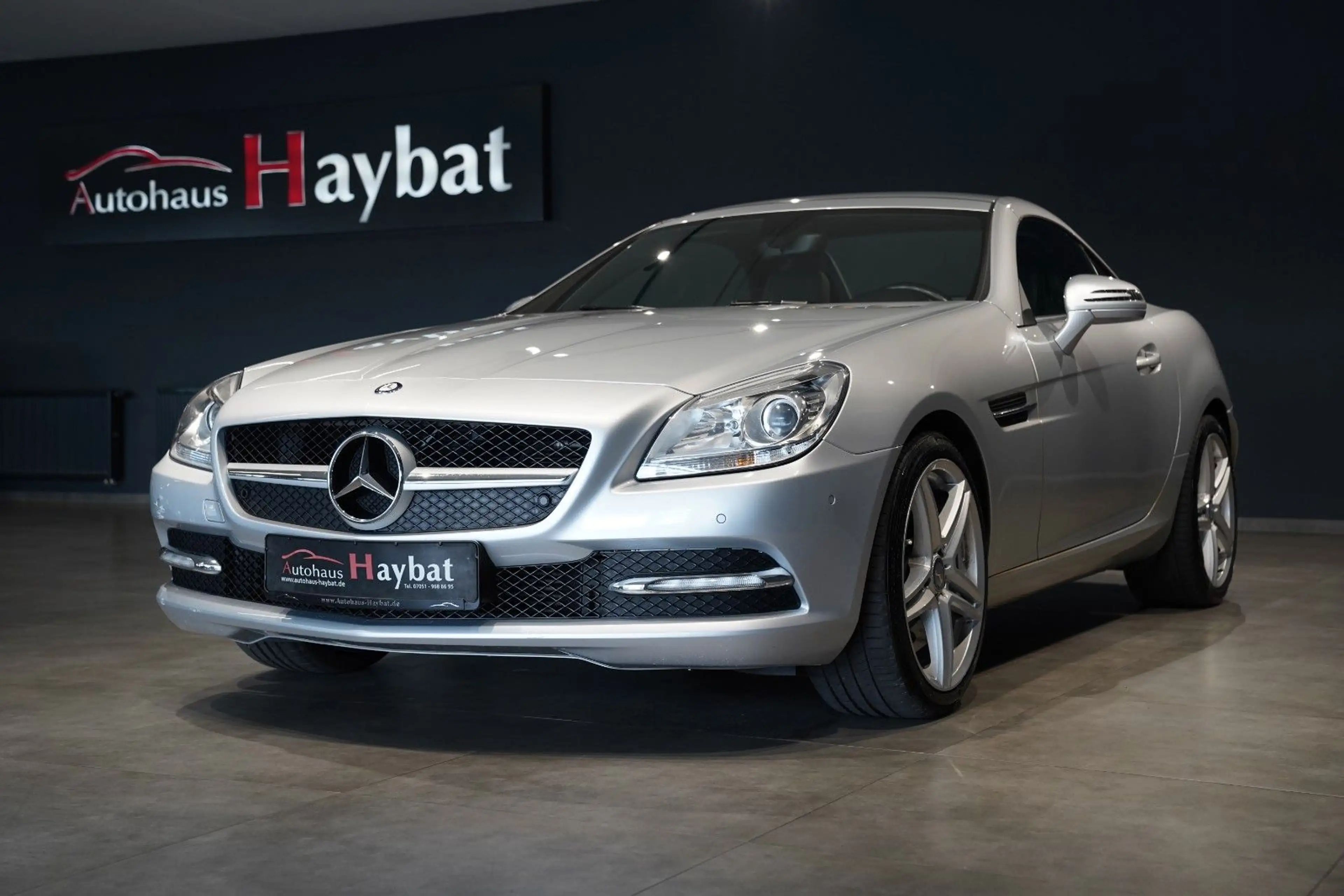 Mercedes-Benz SLK 200 BE 7G Navi-Leder-1.Hand — photo 3
