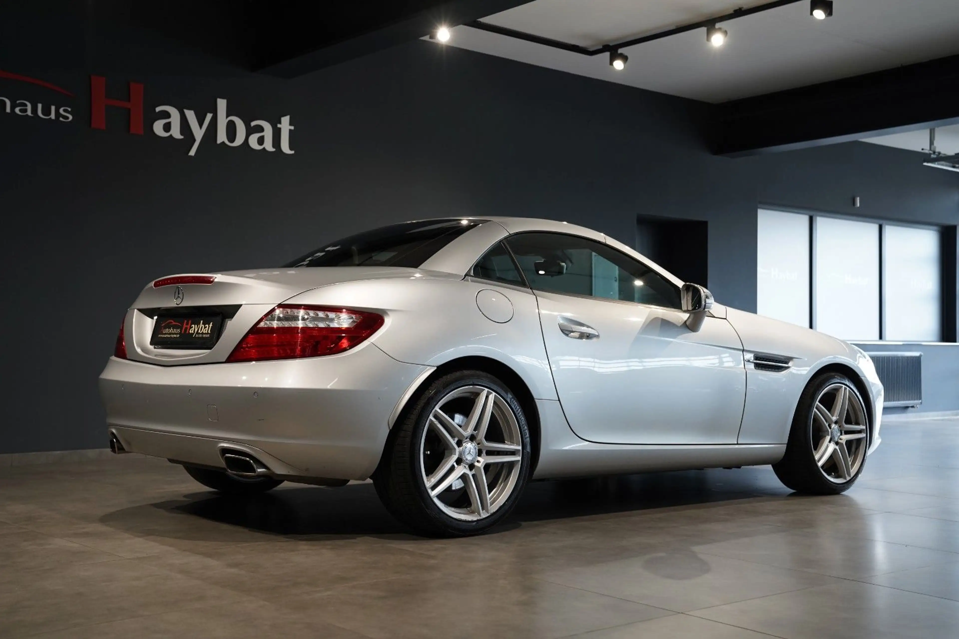 Mercedes-Benz SLK 200 BE 7G Navi-Leder-1.Hand — photo 6