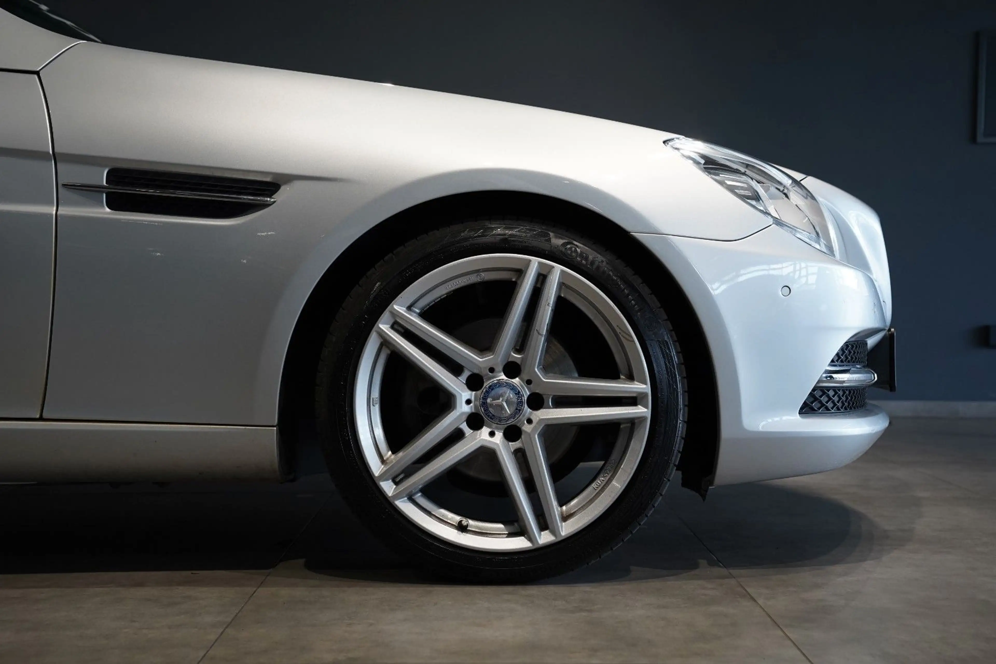 Mercedes-Benz SLK 200 BE 7G Navi-Leder-1.Hand — photo 5