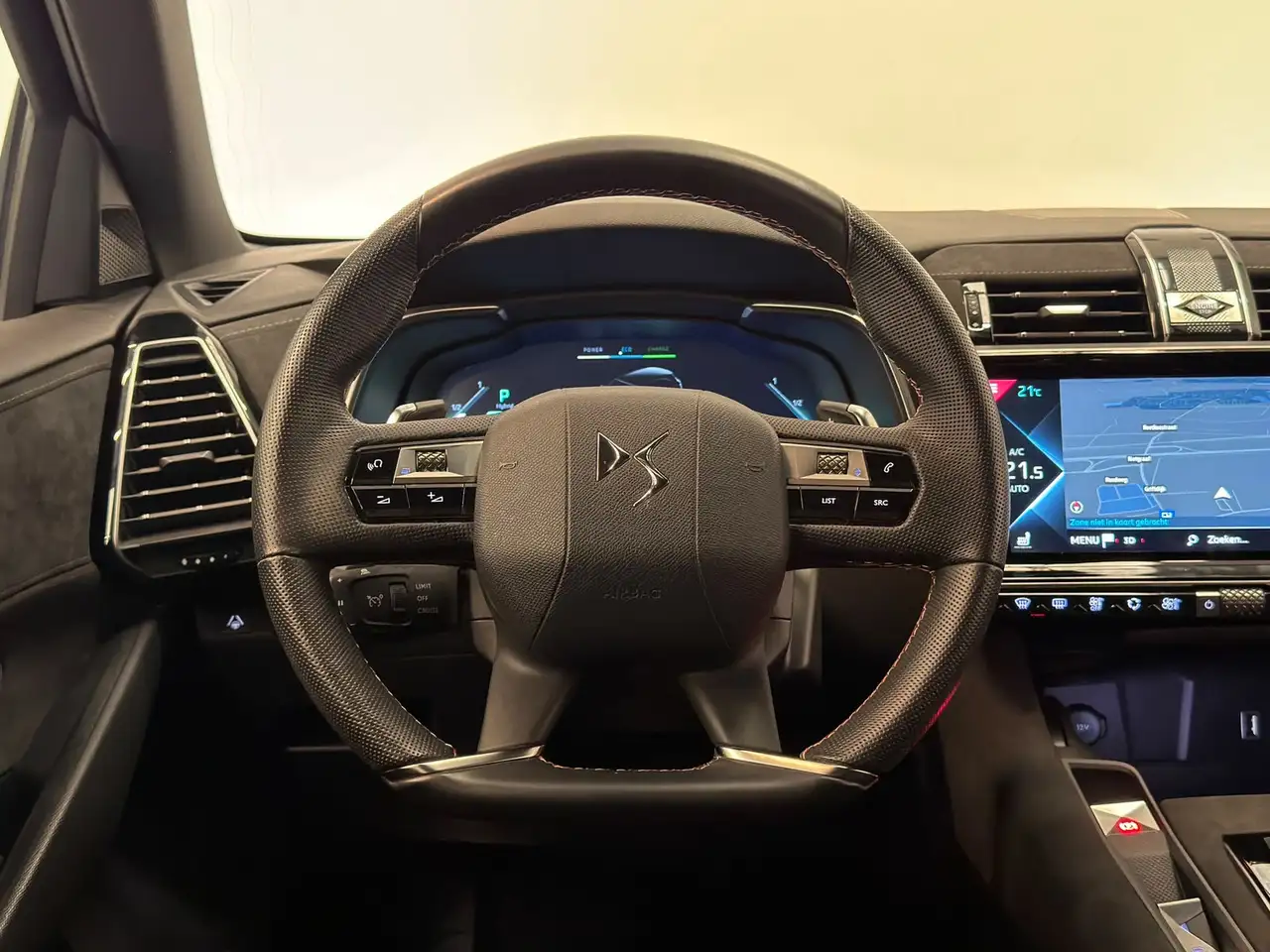 DS Automobiles DS 7 Crossback 2022 — фото 11