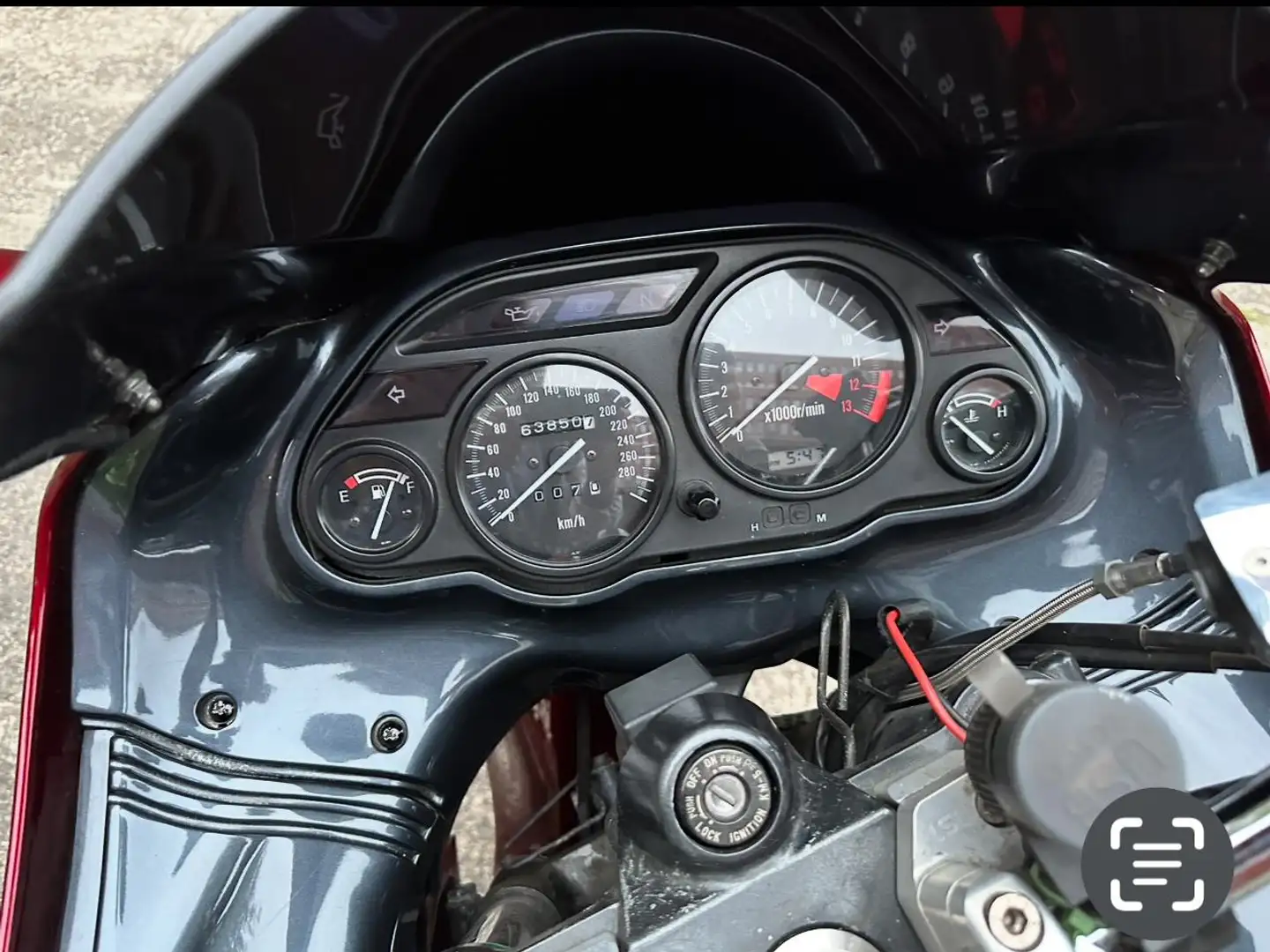 Kawasaki ZZR 1100 Keine - 1