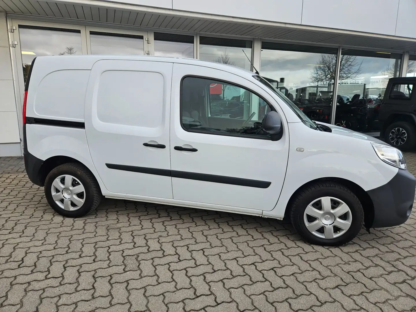 Nissan NV250 115 dCi DPF  Comfort 1HD Kamera AHK MwSt Weiß - 2