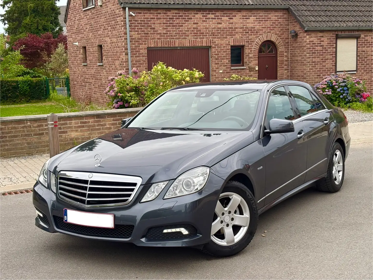Mercedes-Benz E 200 CDI BE Avantgarde - 1