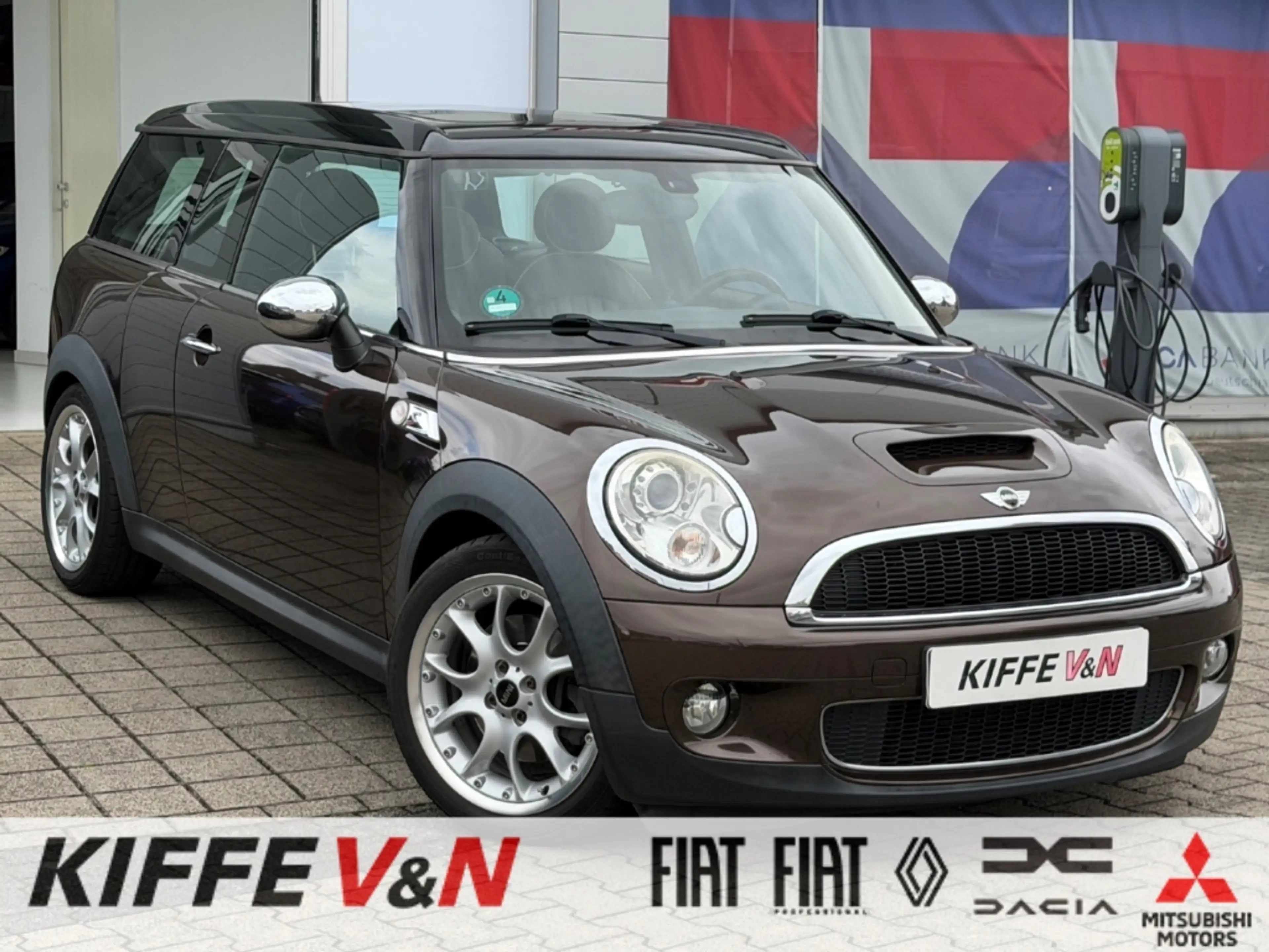 MINI Cooper S Clubman PANO Leder SHz Xenon Chili PDC S/S Regensensor
