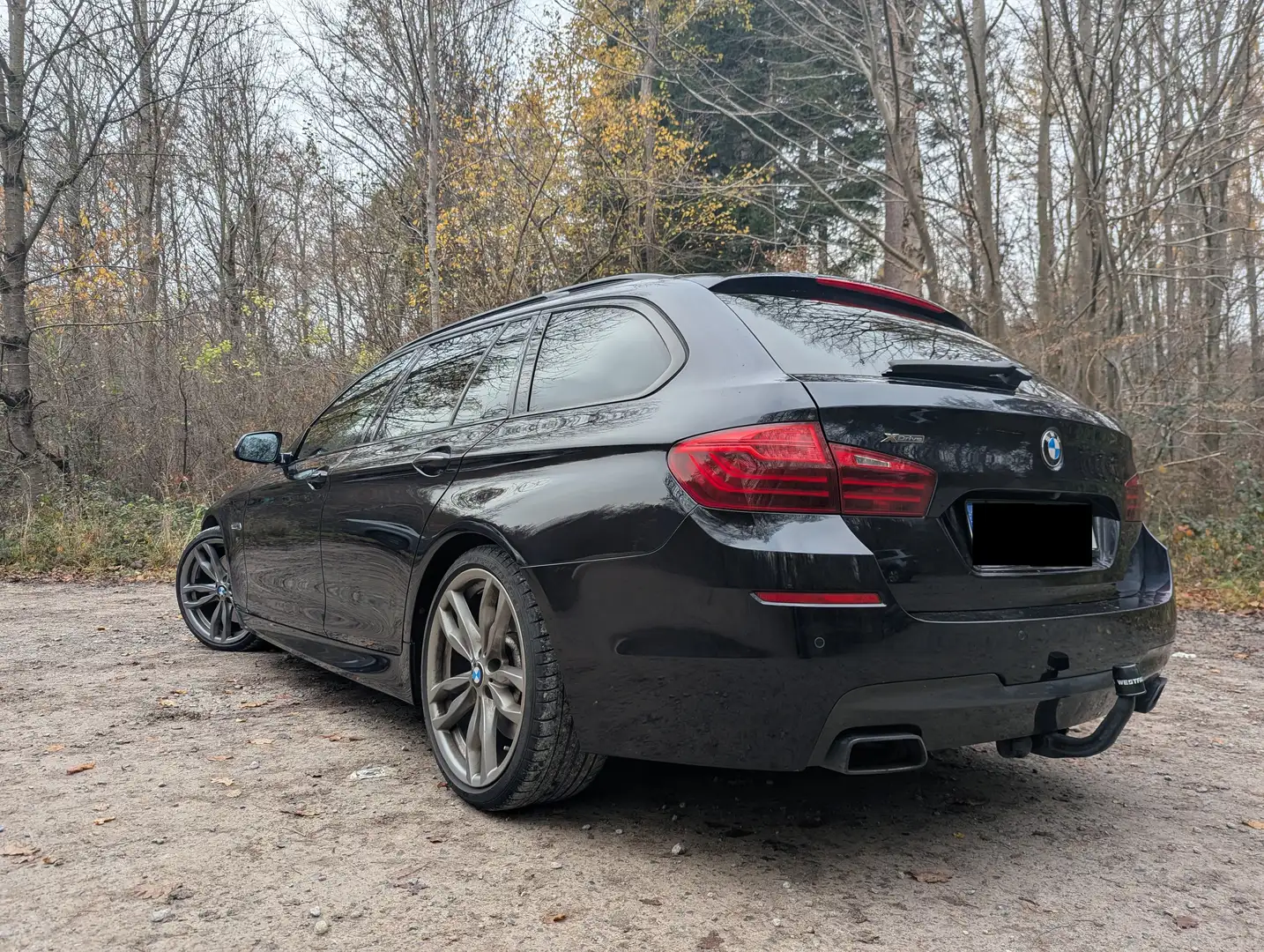 BMW M550 M550d xDrive Touring Sport-Aut. Negro - 2