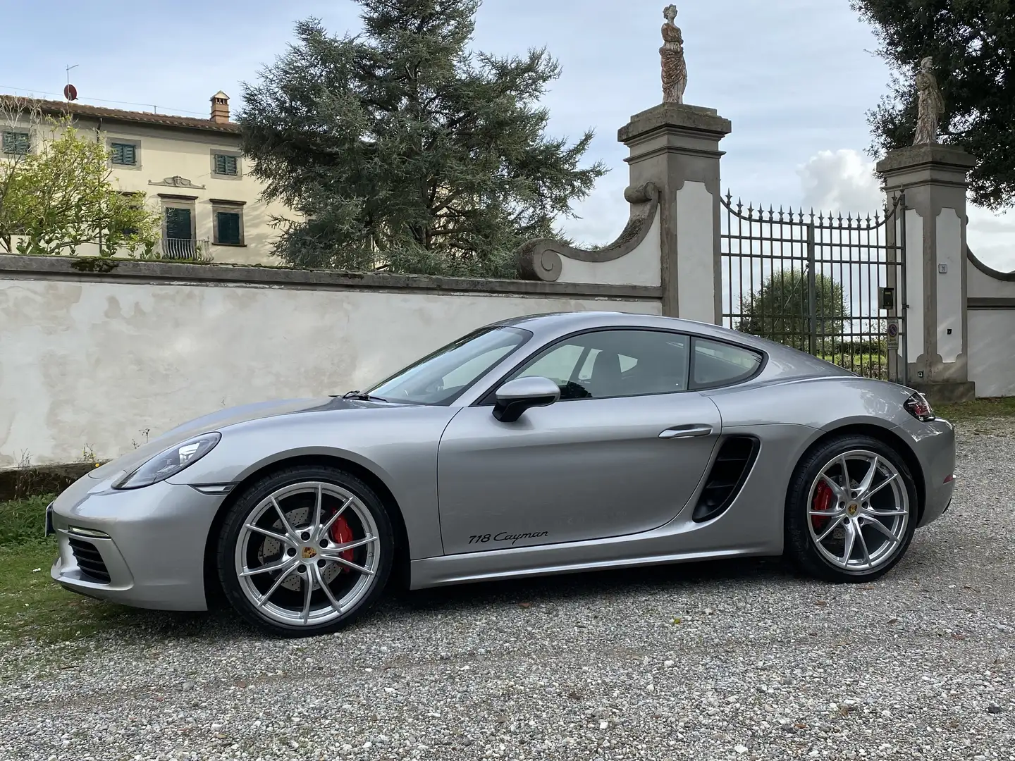 Porsche Cayman 718 2.0 300cv unico proprietario - 1