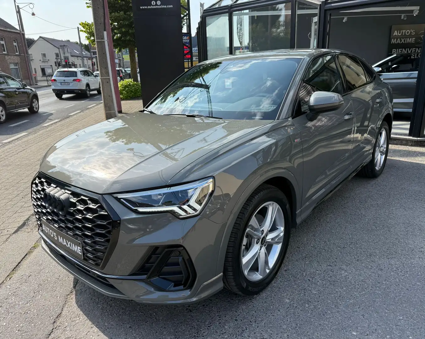 Audi Q3 SportBack 35 TFSI S-LINE/ S-TRONIC /TVA DEDUCTIBLE Gris - 1