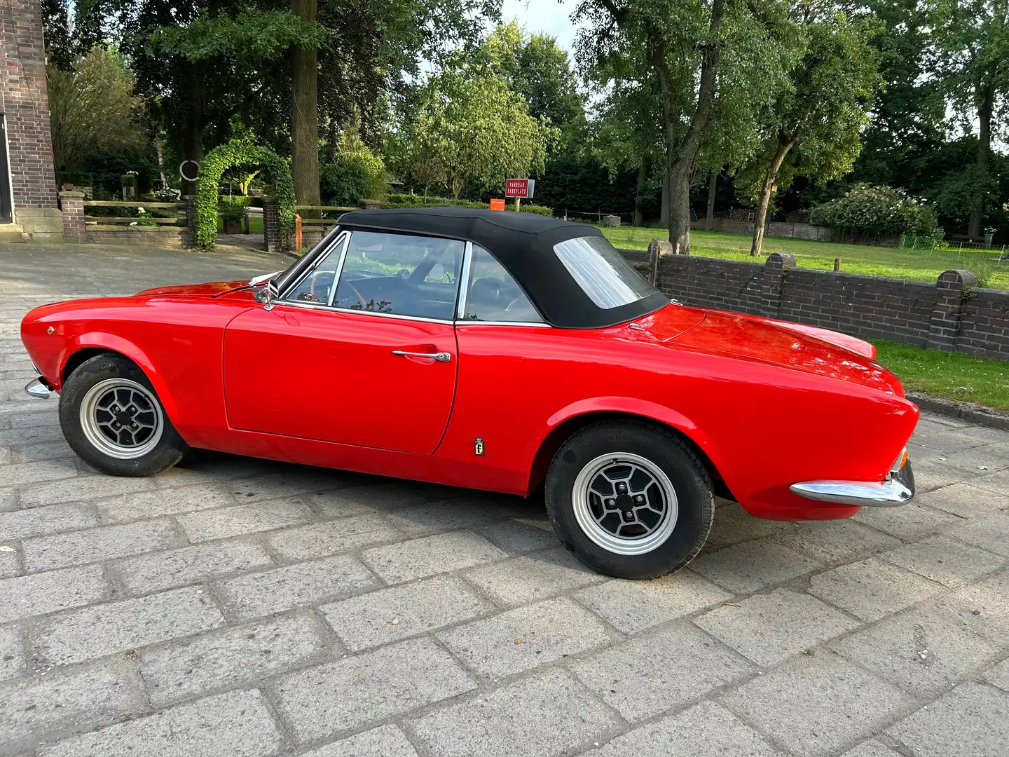 Fiat 124 Spider AS - 2