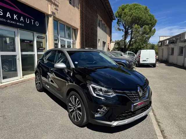 Renault Captur view 3