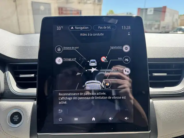 Renault Captur view 24