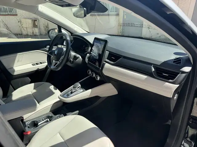 Renault Captur view 11